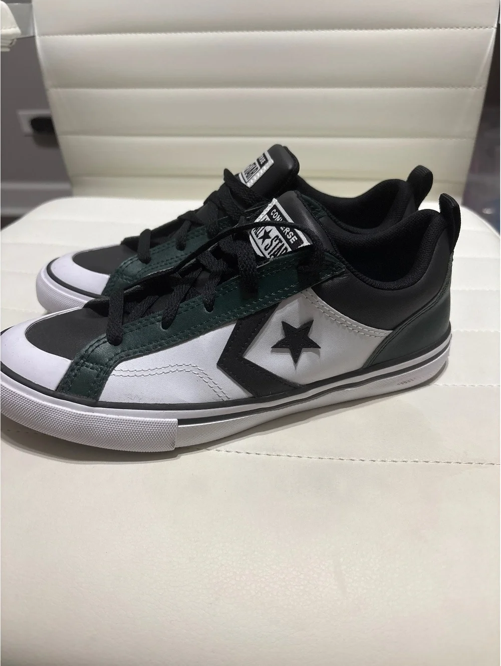 Converse All Star Low Top Sneakers Black Green White Size 4 US